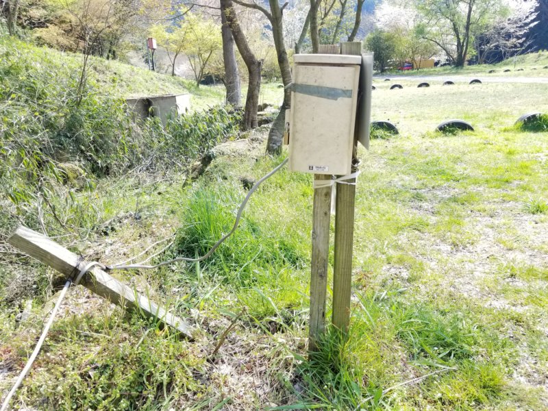 三日月の滝温泉キャンプ場（AC電源）