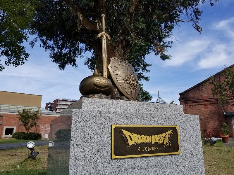 うどん県と淡路島 3泊4日のキャンプ旅行記（ドラゴンクエスト記念碑）