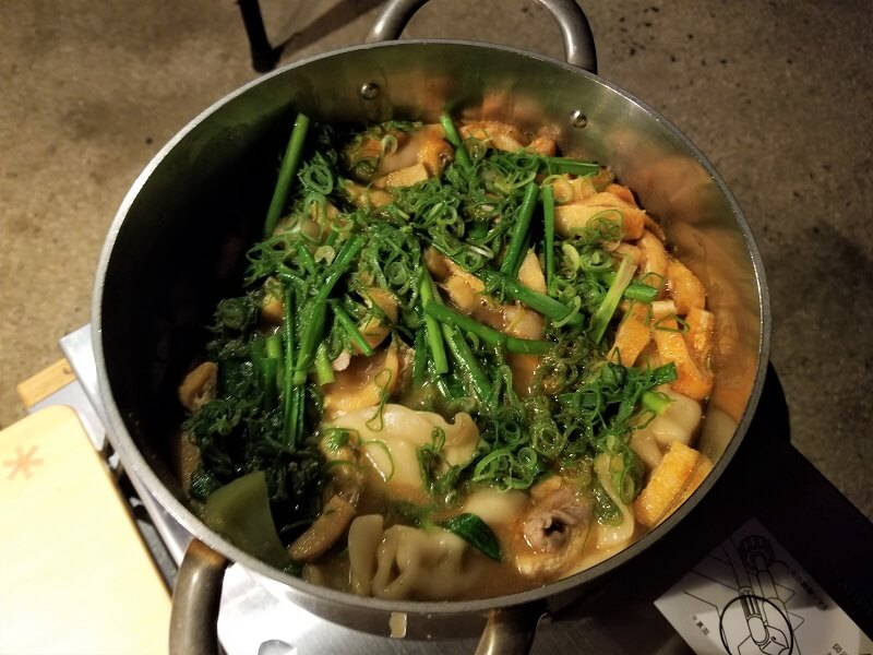 うどん県と淡路島 3泊4日のキャンプ旅行記（坦々餃子鍋）