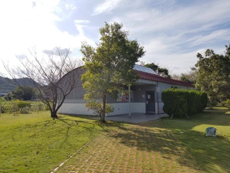 大池オートキャンプ場のサニタリーハウス