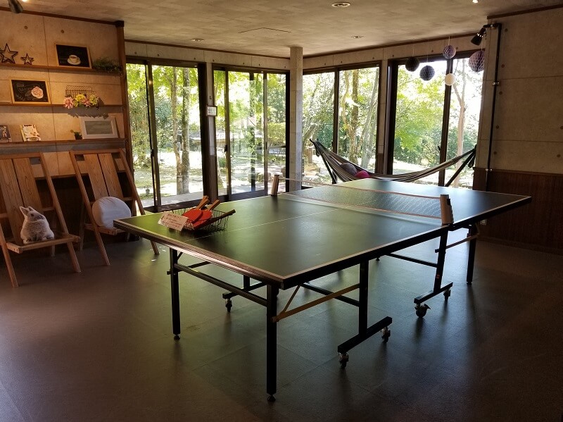 赤川温泉スパージュ内の卓球台