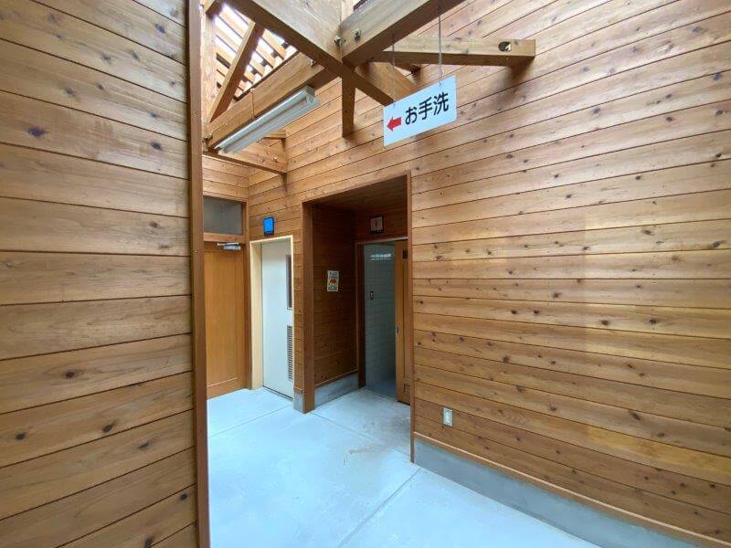 【御池キャンプ村】管理棟のトイレ