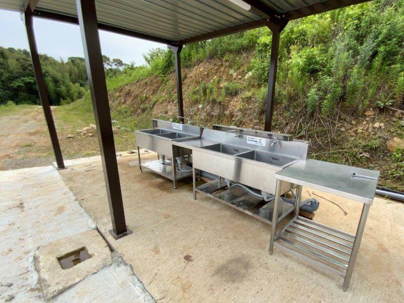 西海橋オートキャンプ場 第2・第3サイト近くの流し台